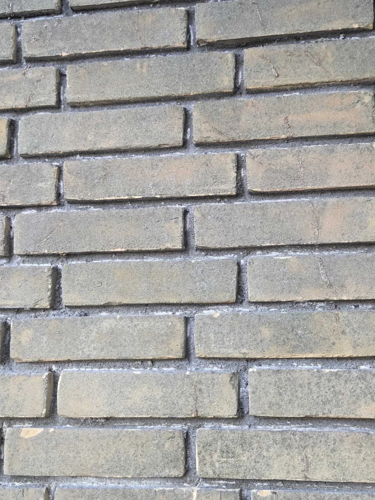 Gevelbeeld van het uitgevoerde voegwerk in Hoogvliet.